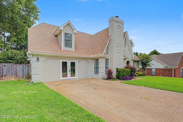 7140 Amberwood Drive, Olive Branch, MS 38654