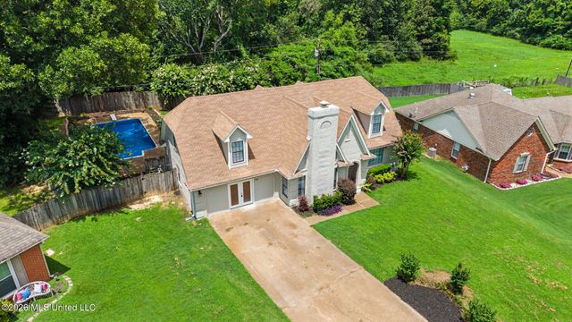 7140 Amberwood Drive, Olive Branch, MS 38654