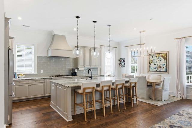 2008 Ironstone Aly, Charleston, SC 29407