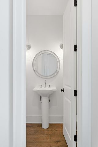 2008 Ironstone Aly, Charleston, SC 29407