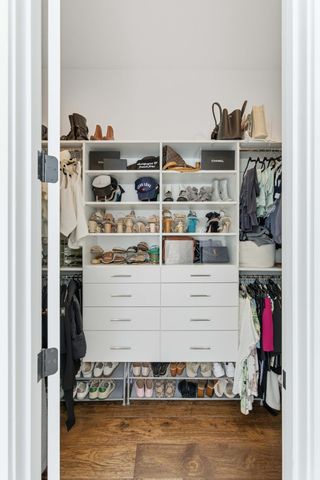 2008 Ironstone Aly, Charleston, SC 29407