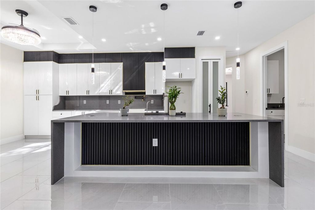 Image 14 of property listing at 26049 CUNEO ROAD, Punta Gorda, FL 33955