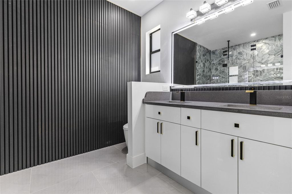 Image 26 of property listing at 26049 CUNEO ROAD, Punta Gorda, FL 33955