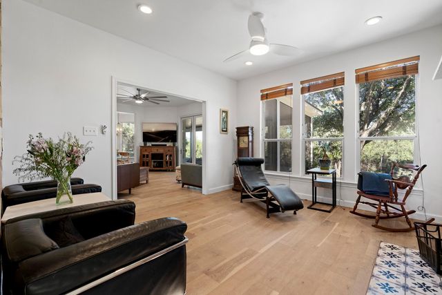 5111 Great Divide DR, Bee Cave, TX 78738