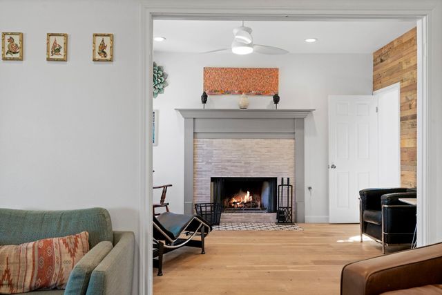 5111 Great Divide DR, Bee Cave, TX 78738