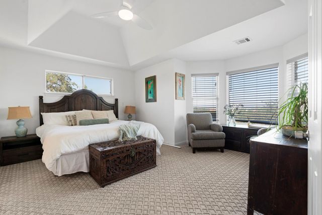 5111 Great Divide DR, Bee Cave, TX 78738