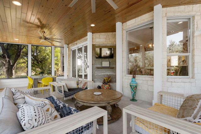 5111 Great Divide DR, Bee Cave, TX 78738