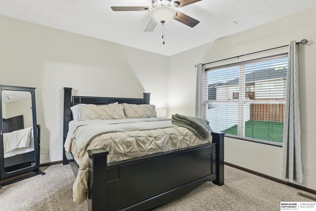 17204 Samantha Road, Gretna, NE 68028