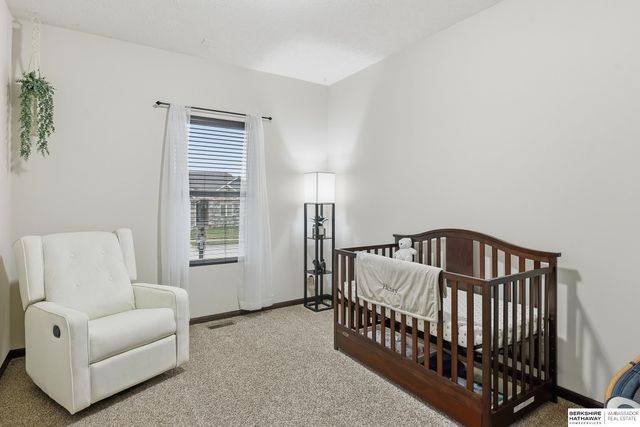 17204 Samantha Road, Gretna, NE 68028
