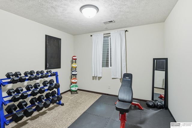 17204 Samantha Road, Gretna, NE 68028