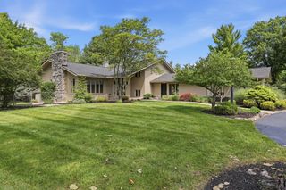 4499 Summit Ridge Drive, Upper Arlington, OH 43220