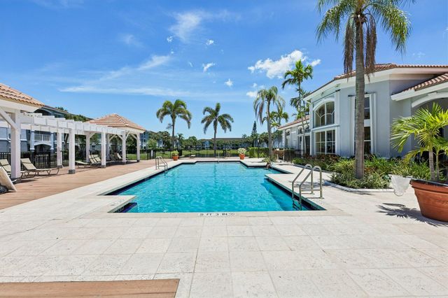 9625 NW 1st Court 11-101, Pembroke Pines, FL 33024