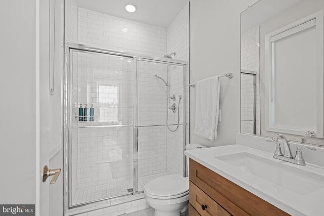 1612 FELLOWSHIP SQ, Reston, VA 20190