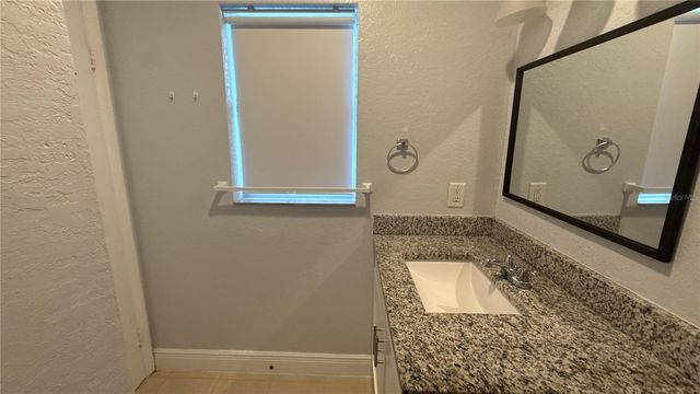 8106 WICHITA WAY, Tampa, FL 33619