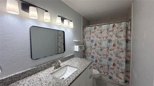 8106 WICHITA WAY, Tampa, FL 33619