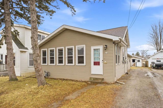 613 SHAWANO AVENUE, Oshkosh, WI 54901