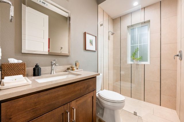 714 Upson ST, Austin, TX 78703