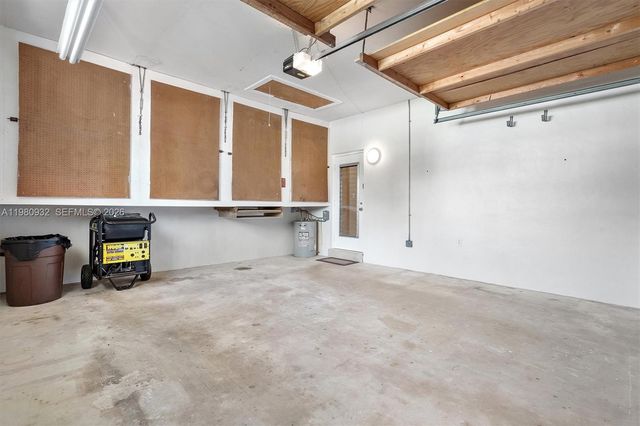 8300 SW 119th St, Miami, FL 33156