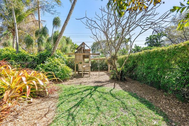 8300 SW 119th St, Miami, FL 33156