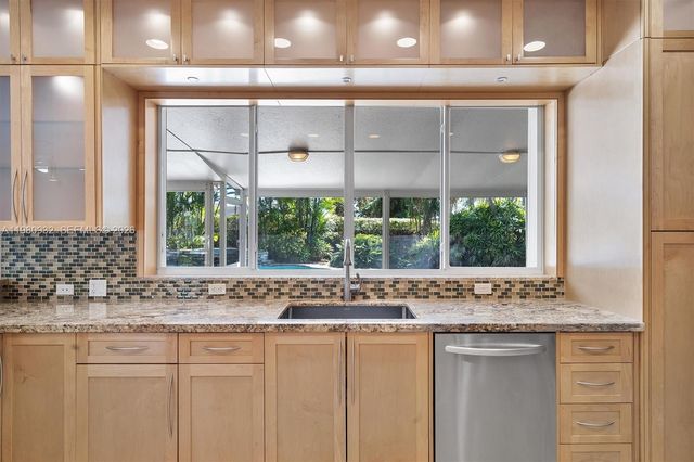 8300 SW 119th St, Miami, FL 33156