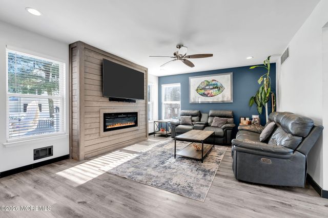 1 Thropp Road, Forked River, NJ 08731