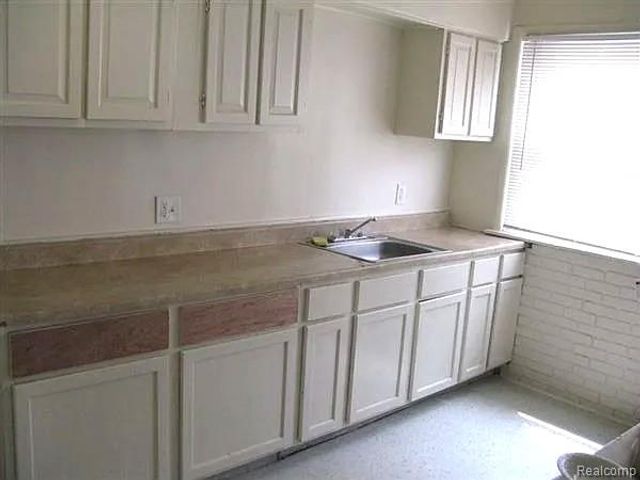 13892 Eastburn Street, Detroit, MI 48205