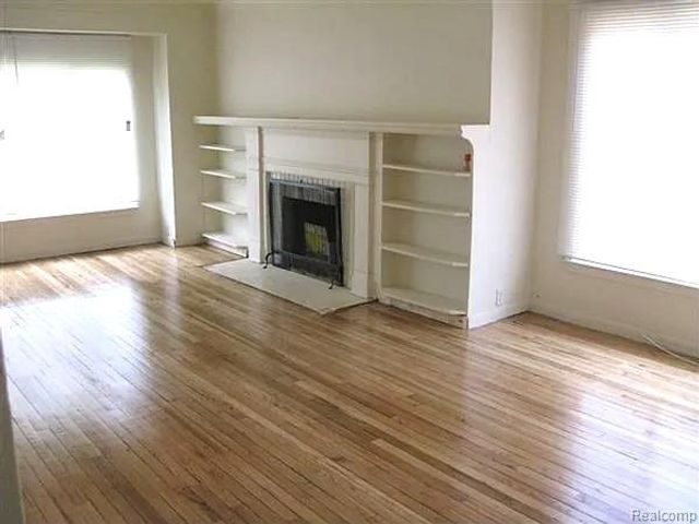 13892 Eastburn Street, Detroit, MI 48205