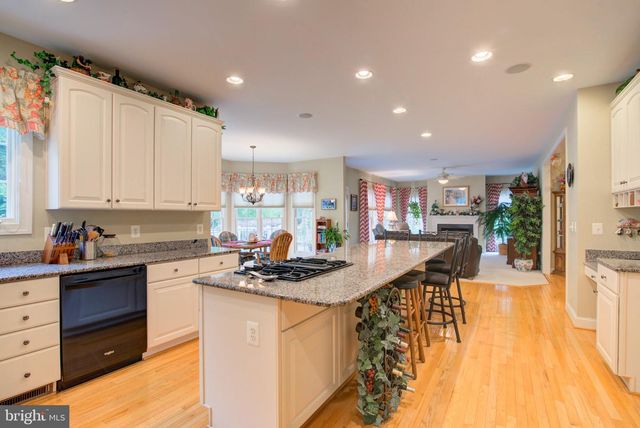 4453 TUSCANY CT, Woodbridge, VA 22192