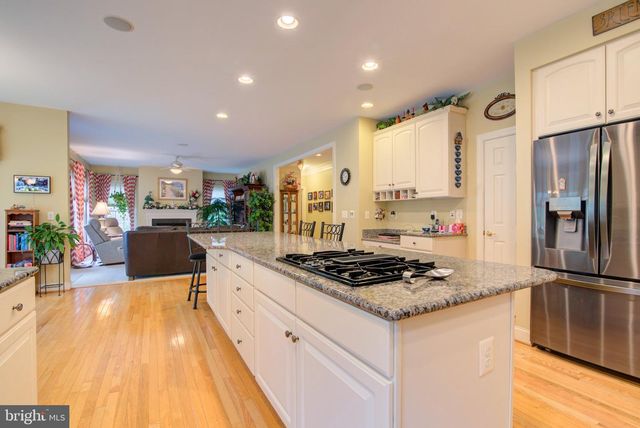 4453 TUSCANY CT, Woodbridge, VA 22192