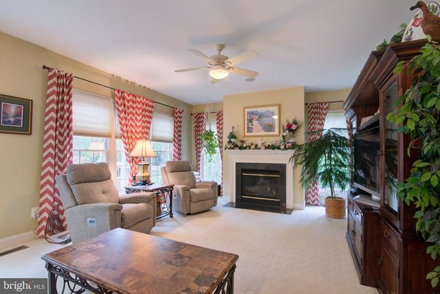 4453 TUSCANY CT, Woodbridge, VA 22192