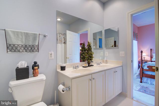 4453 TUSCANY CT, Woodbridge, VA 22192