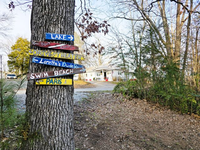 62 Foster Dr, Camden, TN 38320