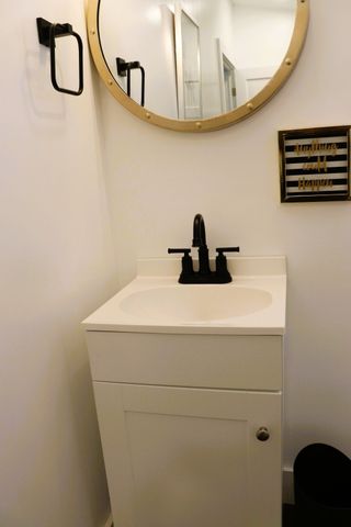 62 Foster Dr, Camden, TN 38320