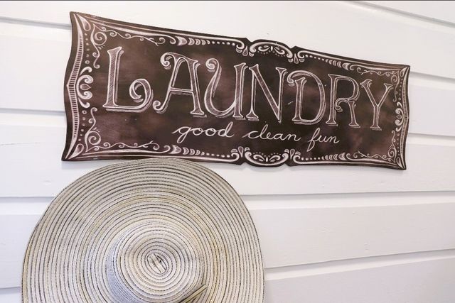 62 Foster Dr, Camden, TN 38320