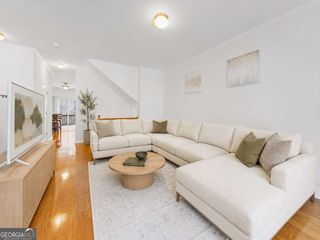 1524 Liberty Parkway NW, Atlanta, GA 30318