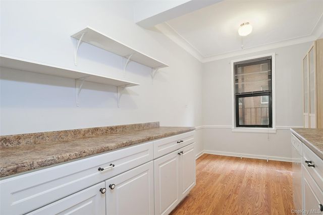 1 Broad Parkway 4L, White Plains, NY 10601