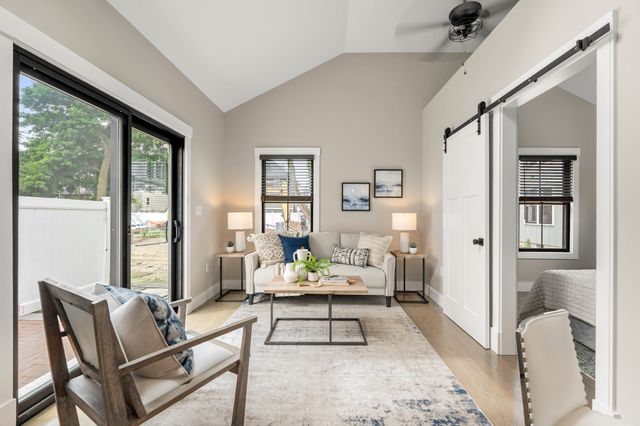 20 Plain St 20, Boston, MA 02122