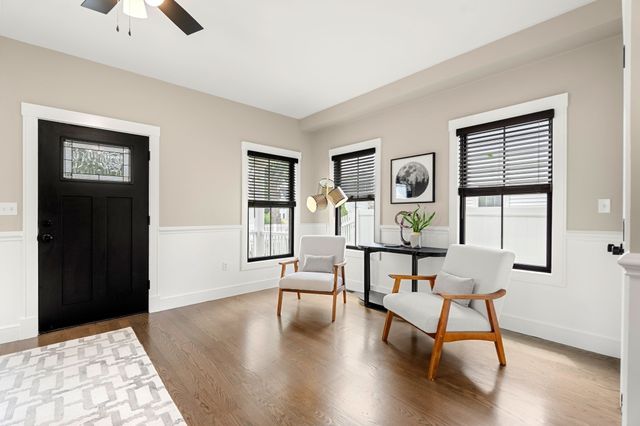 20 Plain St 20, Boston, MA 02122