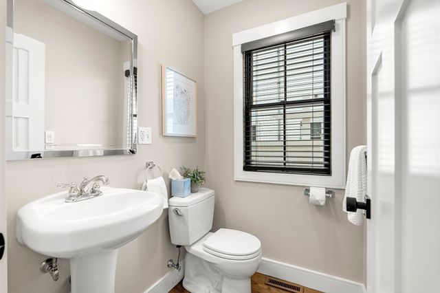 20 Plain St 20, Boston, MA 02122