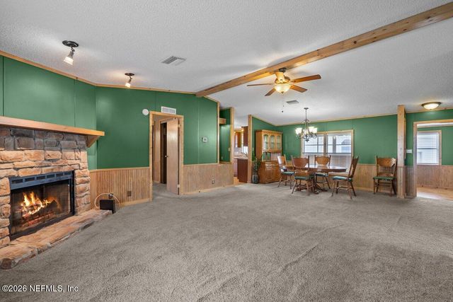 41 SCOTT Street, Welaka, FL 32193