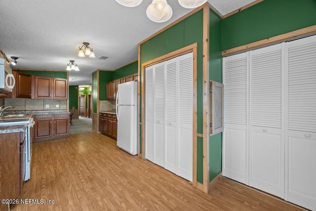 41 SCOTT Street, Welaka, FL 32193