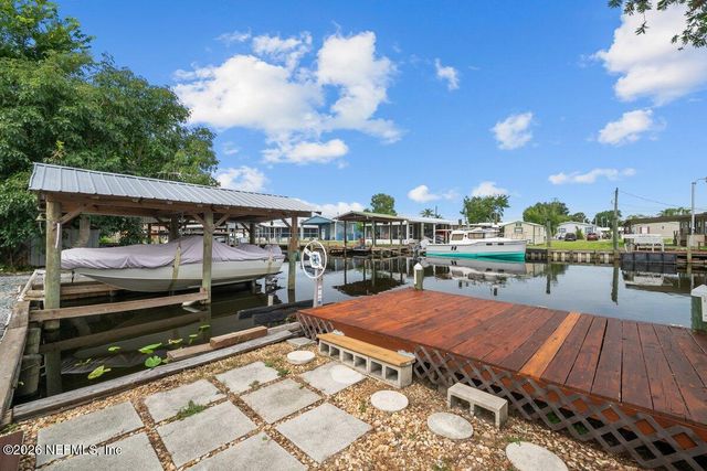 41 SCOTT Street, Welaka, FL 32193