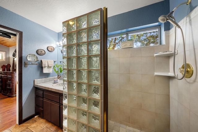 5962 Arrowhead Dr, Foresthill, CA 95631