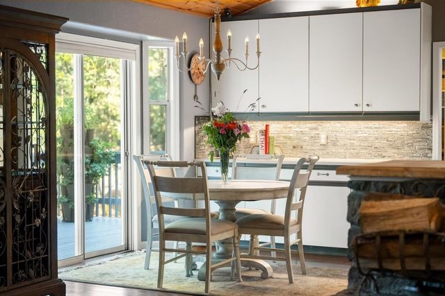 5962 Arrowhead Dr, Foresthill, CA 95631