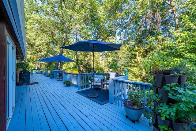 5962 Arrowhead Dr, Foresthill, CA 95631