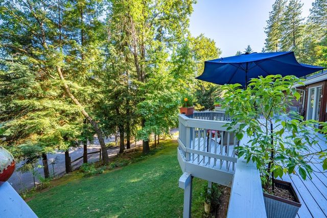 5962 Arrowhead Dr, Foresthill, CA 95631