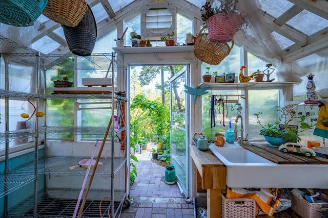 5962 Arrowhead Dr, Foresthill, CA 95631