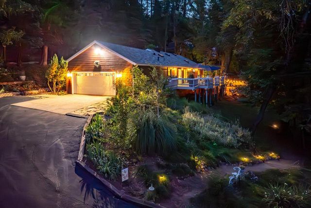 5962 Arrowhead Dr, Foresthill, CA 95631