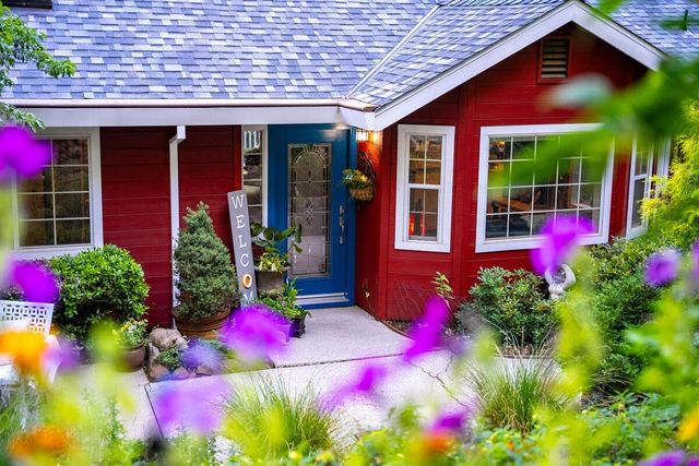 5962 Arrowhead Dr, Foresthill, CA 95631