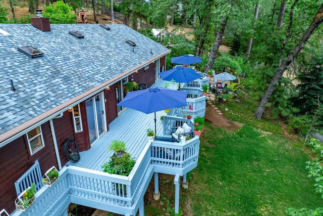 5962 Arrowhead Dr, Foresthill, CA 95631